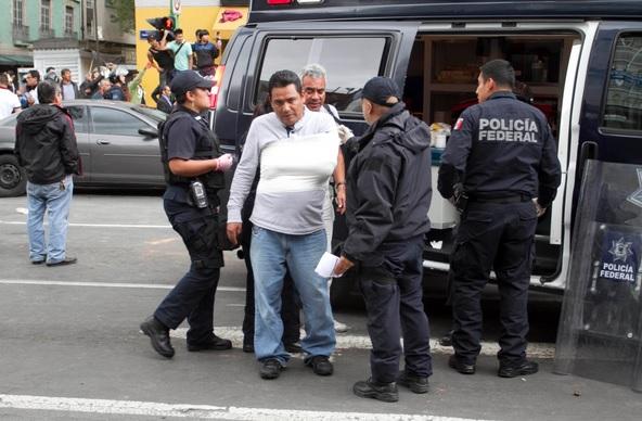 Consignan a los 31 detenidos del #13smx a MP federales