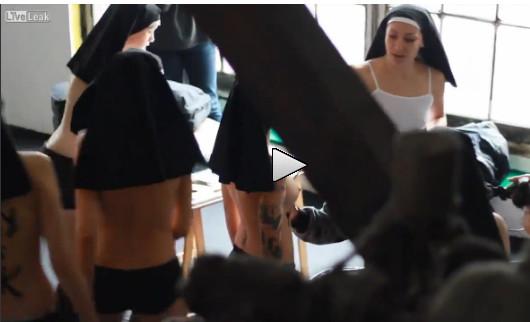 Agreden a manifestantes pro matrimonio gay