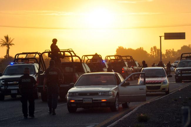 Hallan cuerpos abandonados en calles de Culiacán