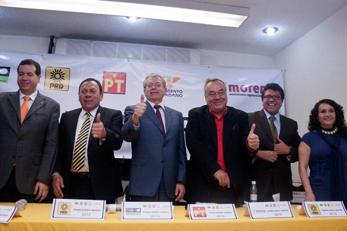 Crimen amenaza a 13 candidatos de izquierda