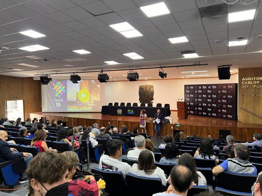 Sin explicación, 2 académicas que asistían al congreso CLACSO fueron deportadas; al menos 8 fueron retenidas en el AICM