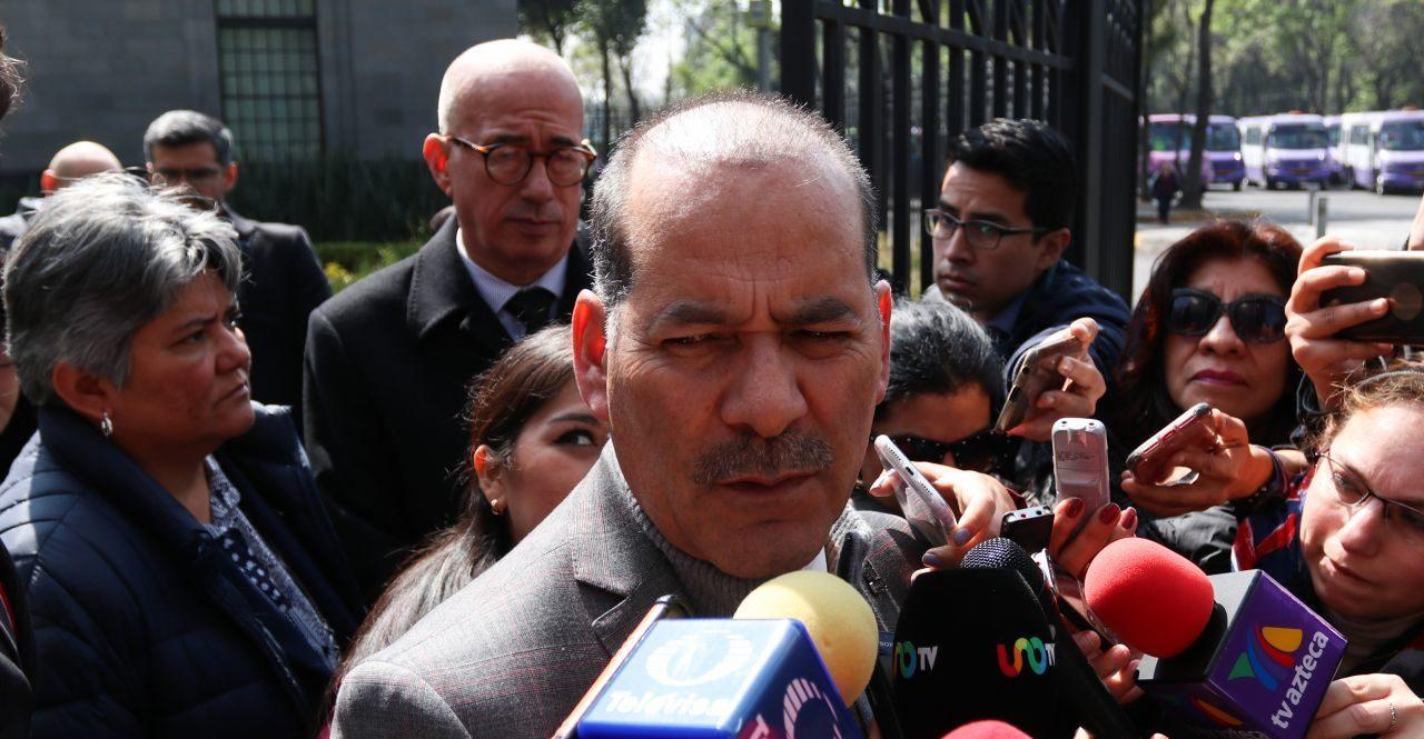 “A la chingada”, dice gobernador de Aguascalientes sobre atención médica a personas de otros estados