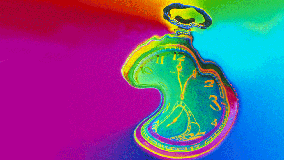 ¿Hay algo que pueda viajar más rápido que la velocidad de la luz?