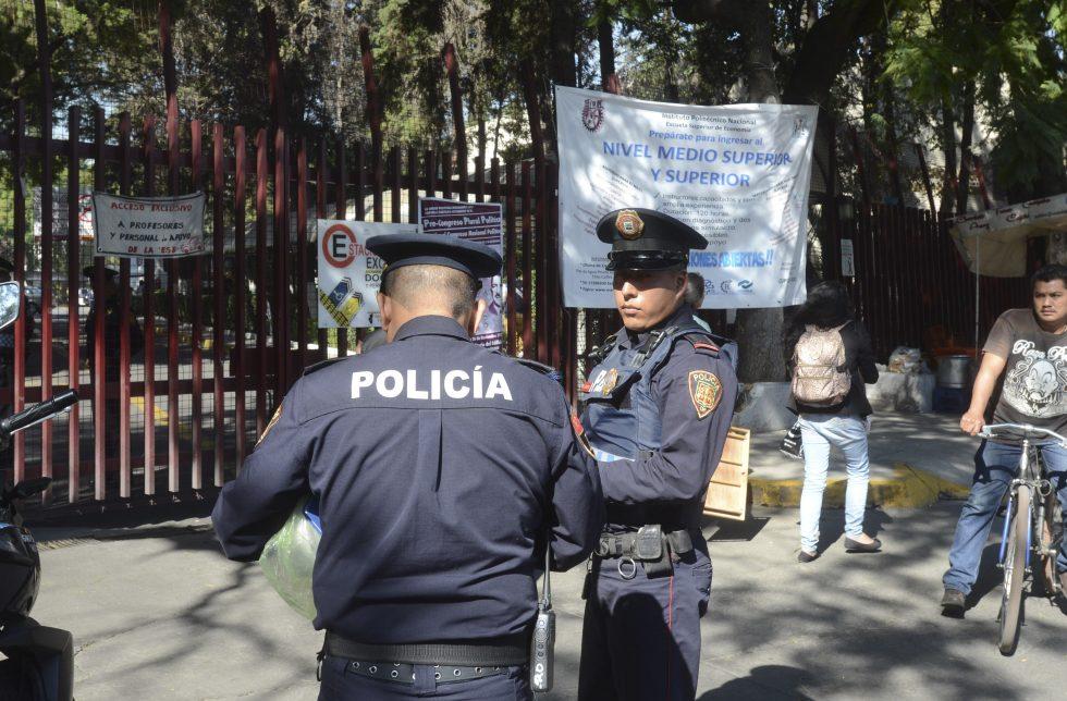 Intentan asaltar la Escuela de Medicina del IPN