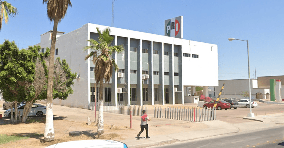 Baja California descontó casi 9 mdp a trabajadores del estado para darlo al PRI estatal; INE sanciona al partido