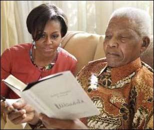 Michelle Obama se reúne con Nelson Mandela en Sudáfrica