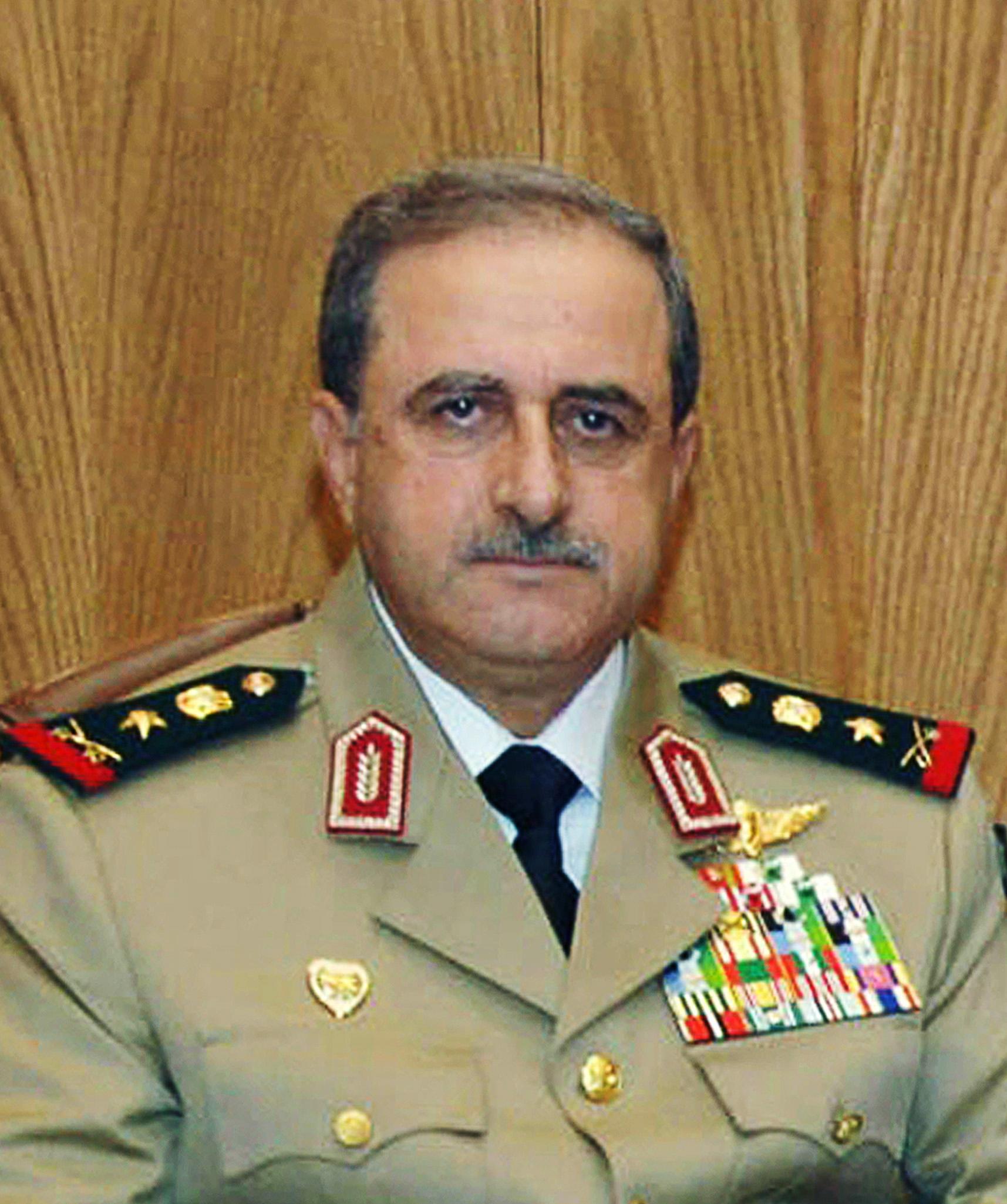 Atentado suicida mata a ministro de Defensa sirio y a cuñado del presidente