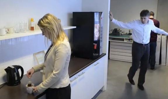 Buscan concientizar con el Harlem Shake