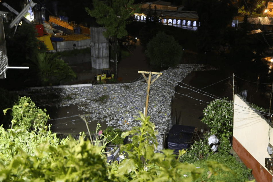 Lluvia de ayer llenaría el Estadio Azteca 16 veces; rompe dos récords históricos