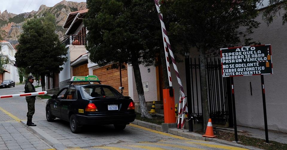 Conflicto entre México y Bolivia involucra ahora a España con incidente de sus diplomáticos