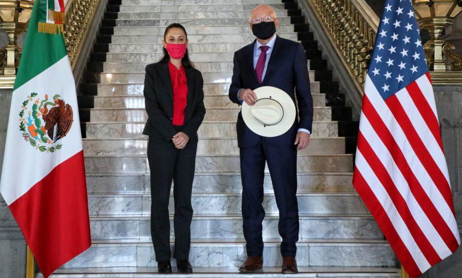 Tras protesta de vecinos, CDMX asegura que se removerán “solo” 114 árboles para embajada de Estados Unidos