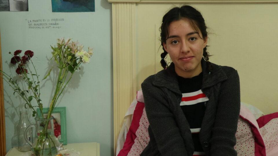 “Es como un dolor eterno”: Aranza vio morir a su mejor amiga en el choque en la Línea 3; hoy, busca honrar su memoria