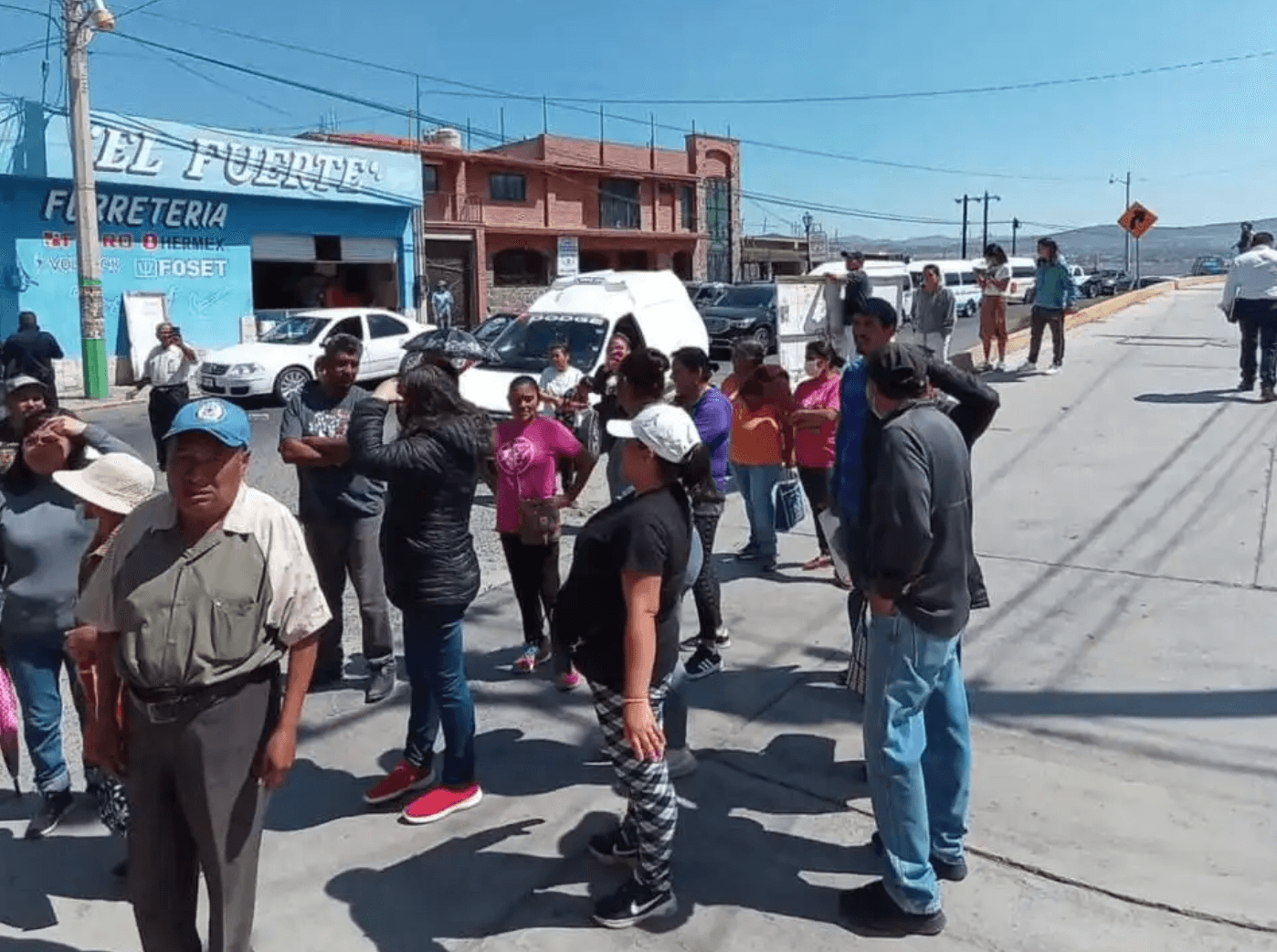 Habitantes de Pachuca y su área metropolitana bloquean vialidades en Hidalgo por falta de agua