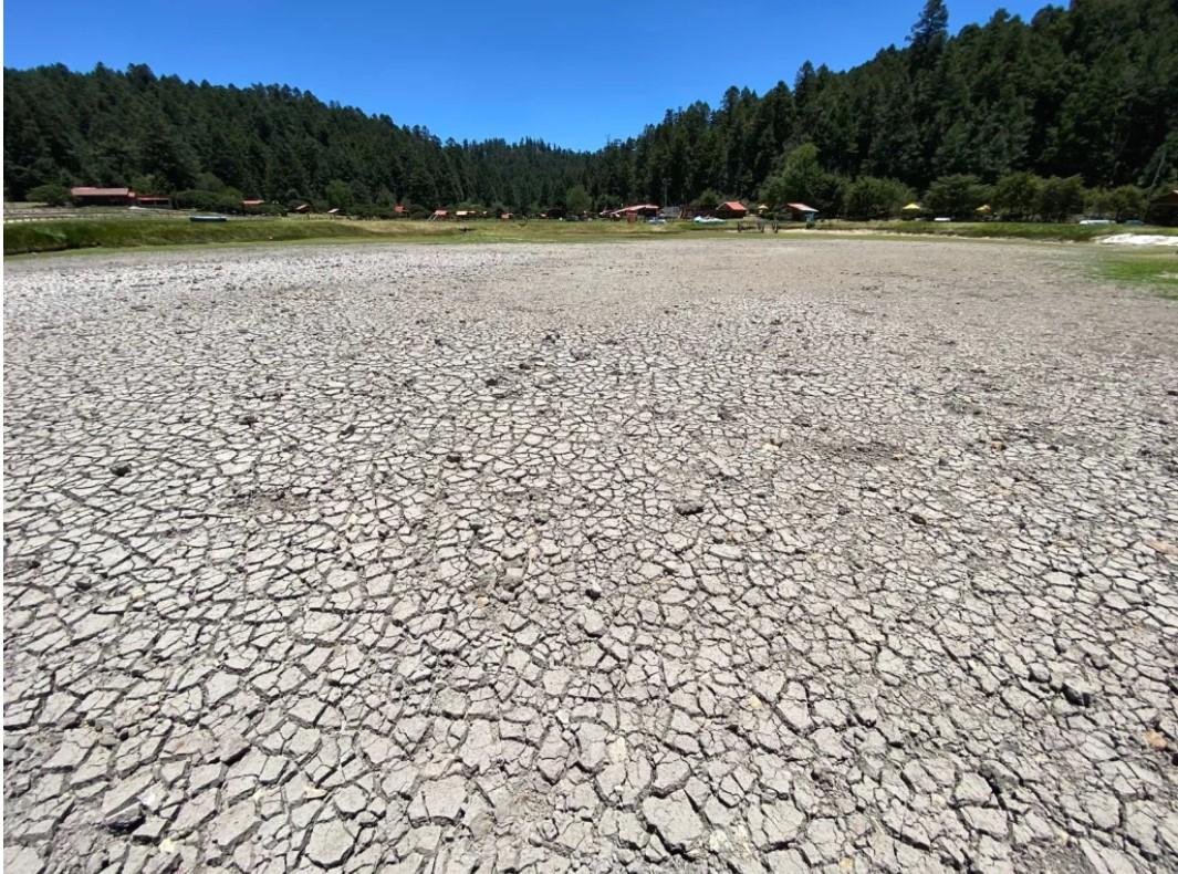 Por estiaje y altas temperaturas se seca la presa del parque ecoturístico El Cerezo en Hidalgo