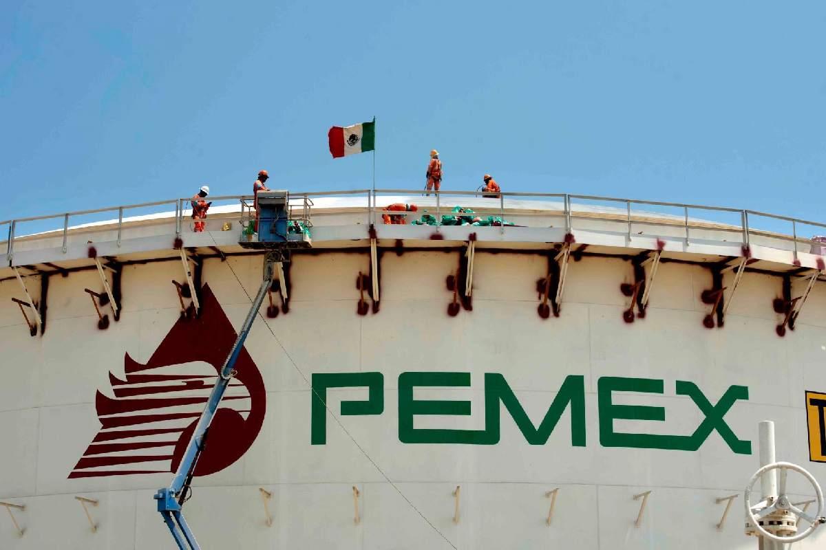 Empresa del operador de Adán presume contratos con Pemex, CFE y estados; gobiernos los ocultan