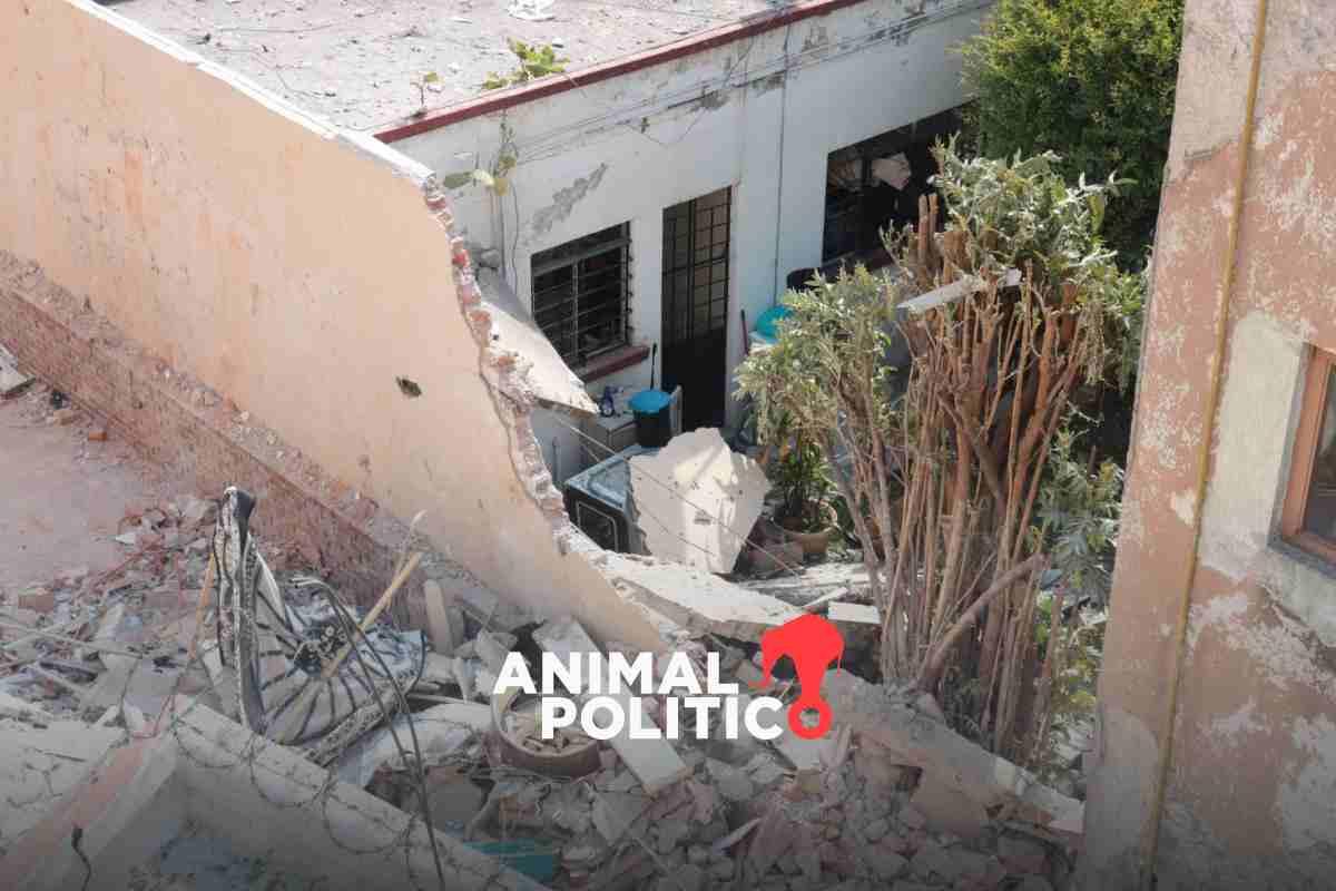 Escombros de la explosión en colonia Del Valle ponen en riesgo de colapso a viviendas aledañas