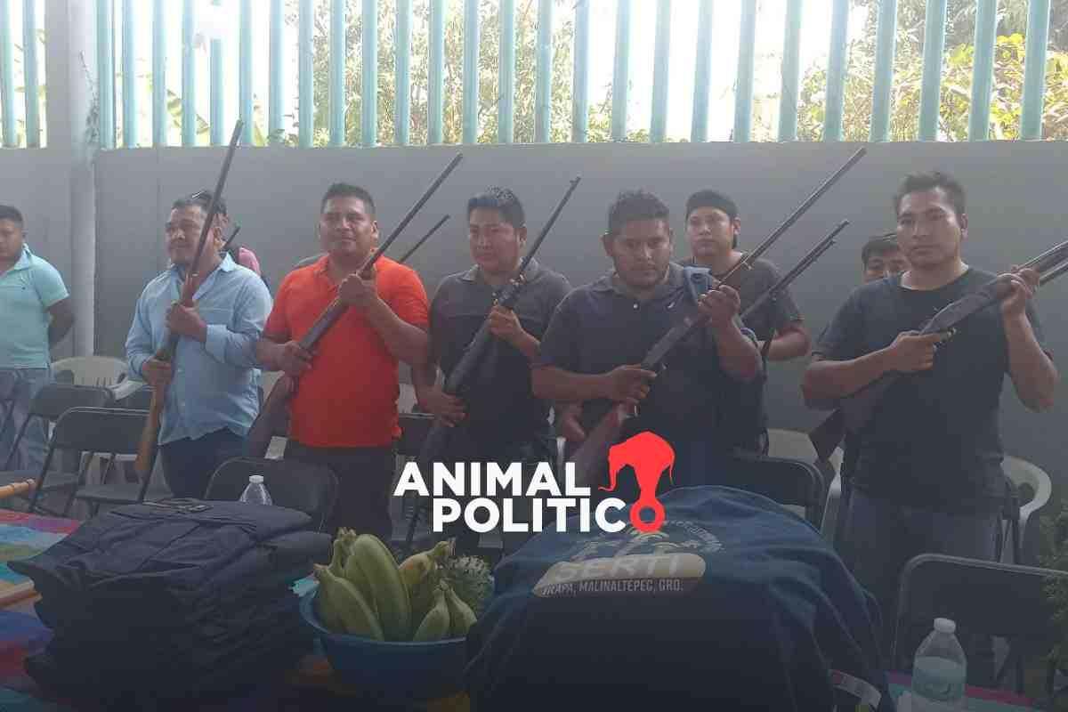 Tilapa, el pueblo de Guerrero que el crimen invadió con cristal, se arma para defender su territorio