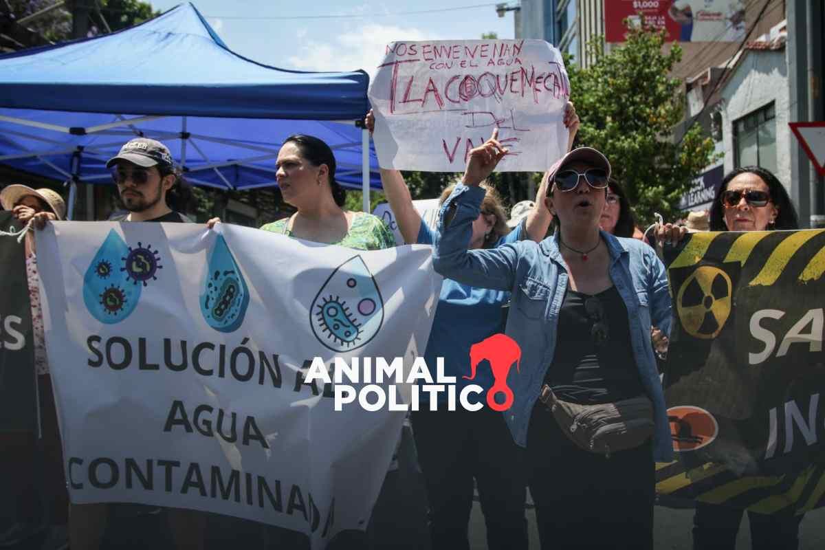 Vecinos de Benito Juárez afectados por agua contaminada bloquean por cuarto día Insurgentes