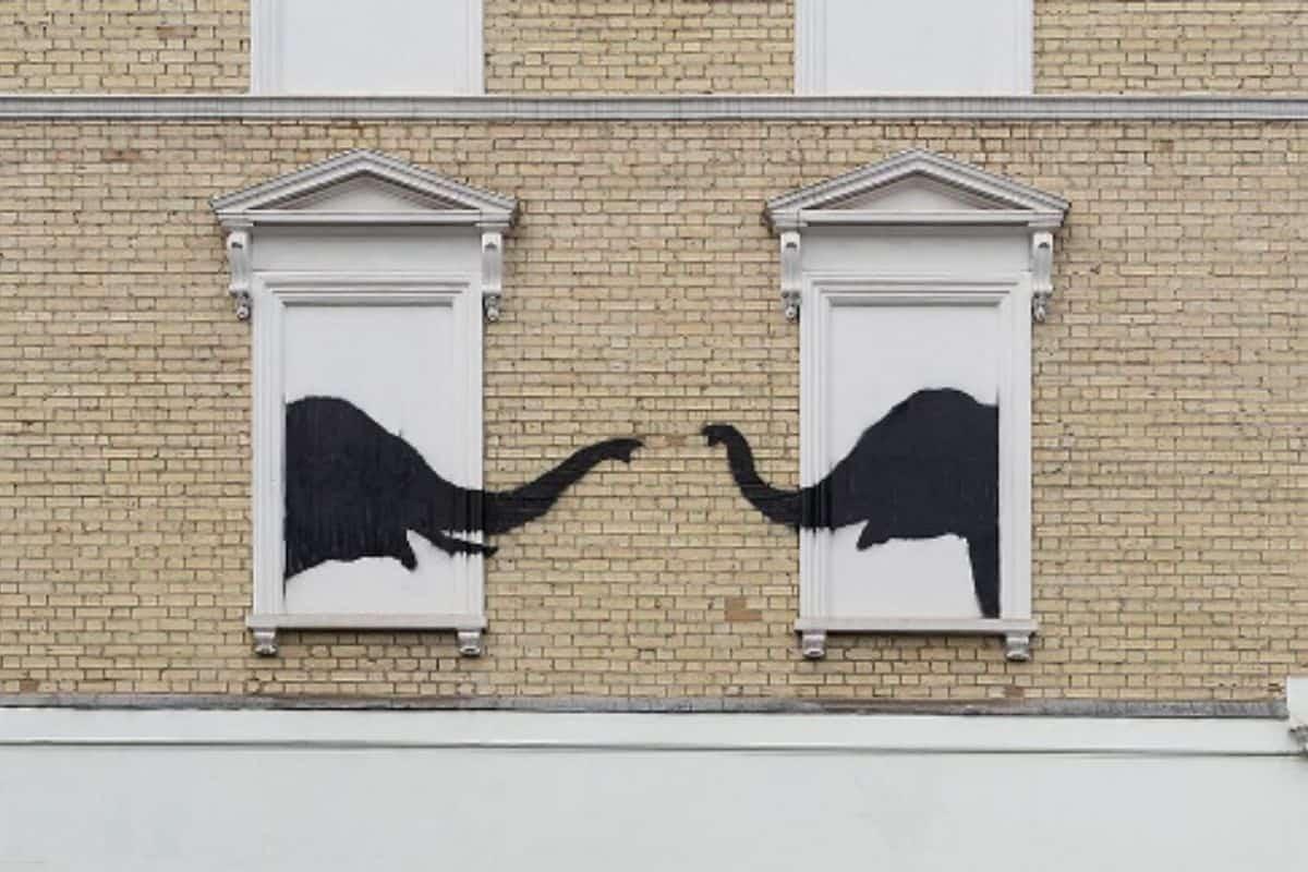 ¿Homenaje a defensores de la vida silvestre? Los animales de Banksy toman las calles de Londres