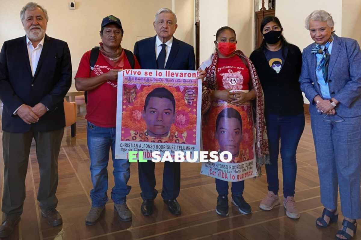 Para defender al Ejército y atacar a defensores: las contradicciones de AMLO y su gobierno sobre el caso Ayotzinapa