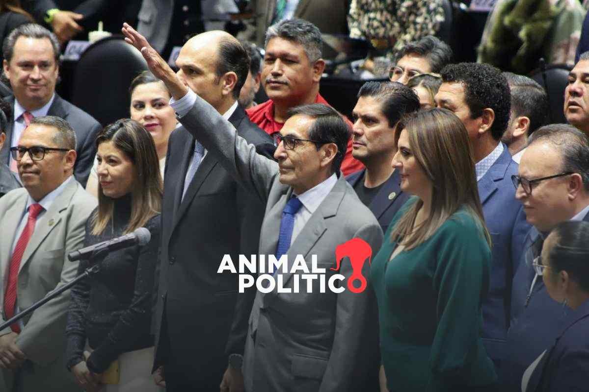 Rogelio Ramírez de la O rinde protesta para continuar como secretario de Hacienda en el gobierno de Sheinbaum