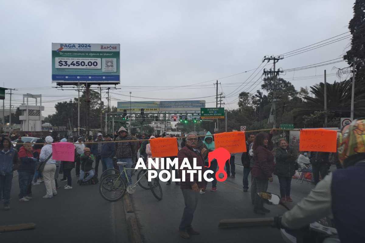 Trabajadores bloquean vialidades de Ecatepec por falta de pago de sueldo; estas son las rutas del Mexibús disponibles