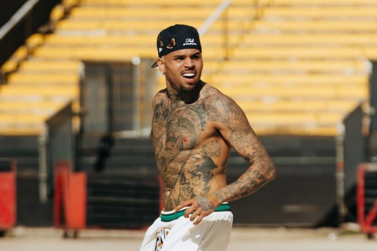 Chris Brown demanda a Warner Bros. por documental ‘difamatorio’