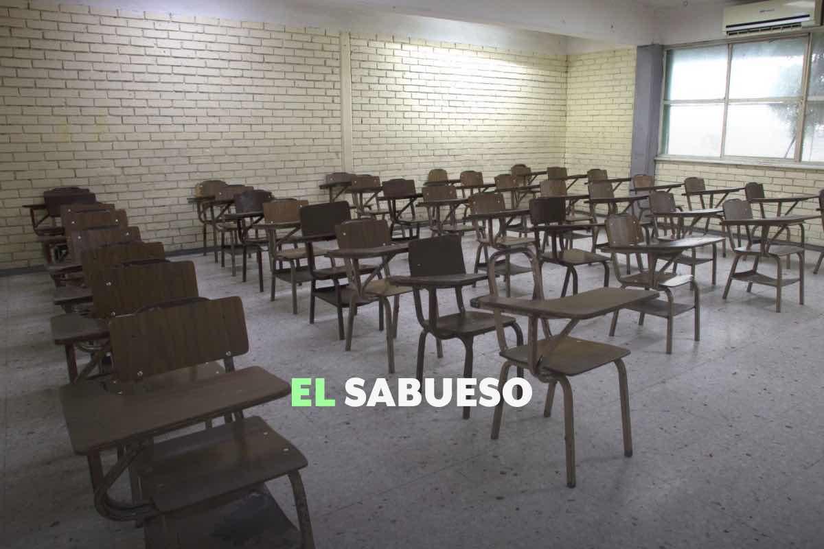 Escuelas públicas pierden medio millón de alumnos; privadas crecen 291 mil en sexenio de AMLO