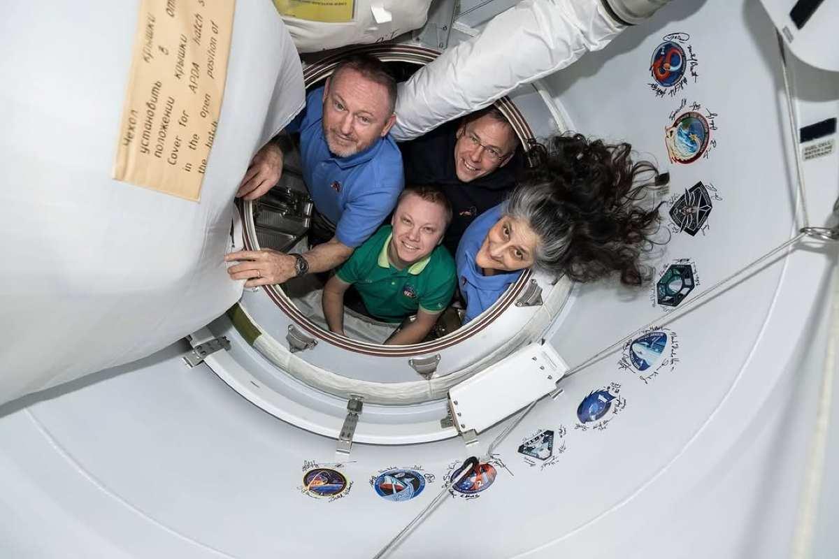 Astronautas regresarán tras 9 meses atrapados en estación espacial