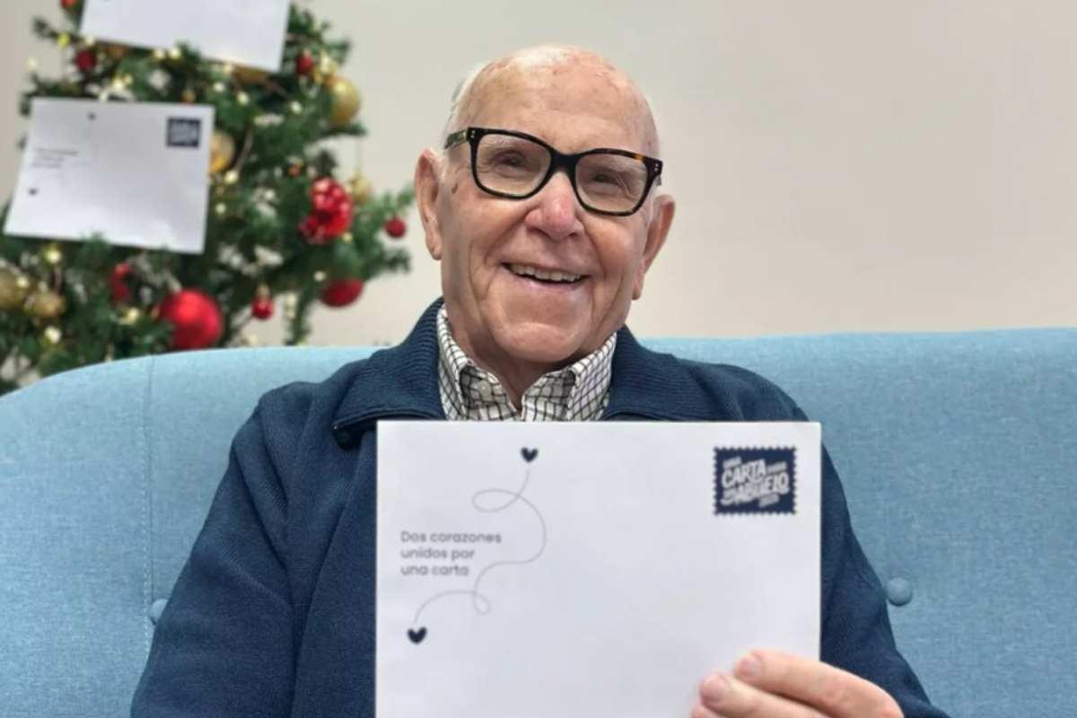 Imagen: Cartas contra la soledad: una iniciativa que acompaña a adultos mayores en fiestas decembrinas