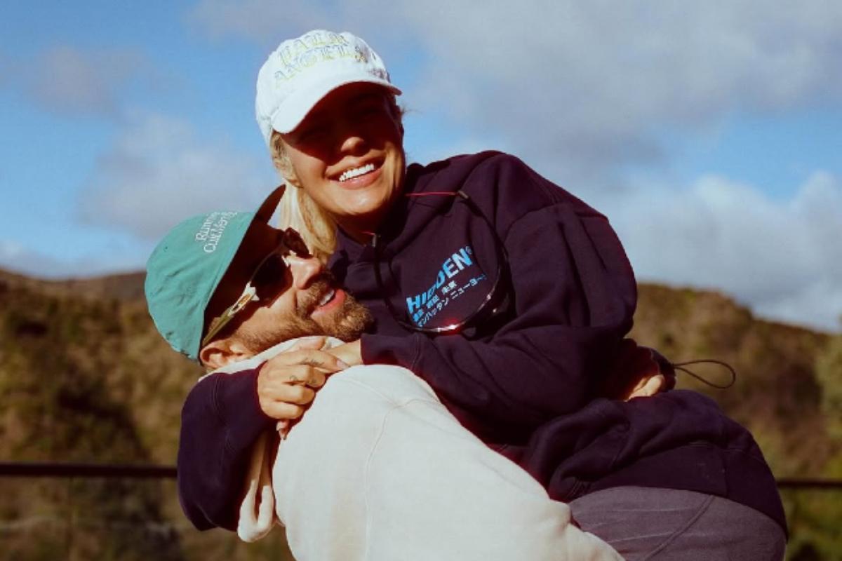 ¿Karol G y Feid le ponen fin a su relación después de tres años? Esto se sabe