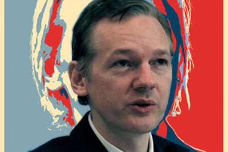 Ve el <i>trailer</i> de We Steal Secrets: the Story of Wikileaks