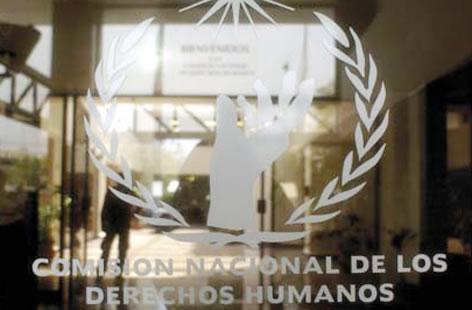 En México, la CNDH critica al gobierno, pero ante la ONU se alinea