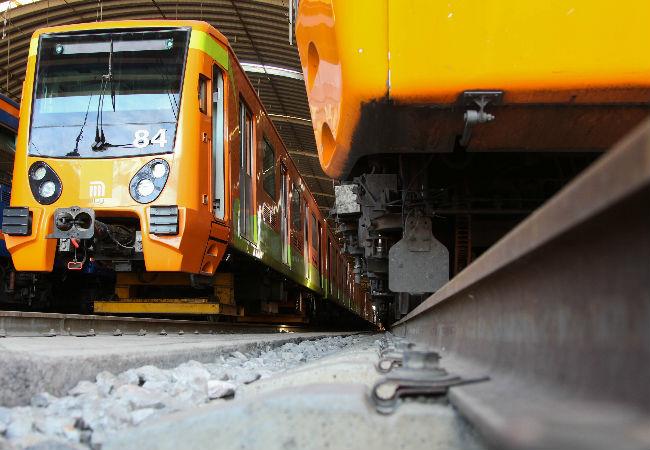 Armadora defiende trenes de Línea 12: “Sí son compatibles con las vías”