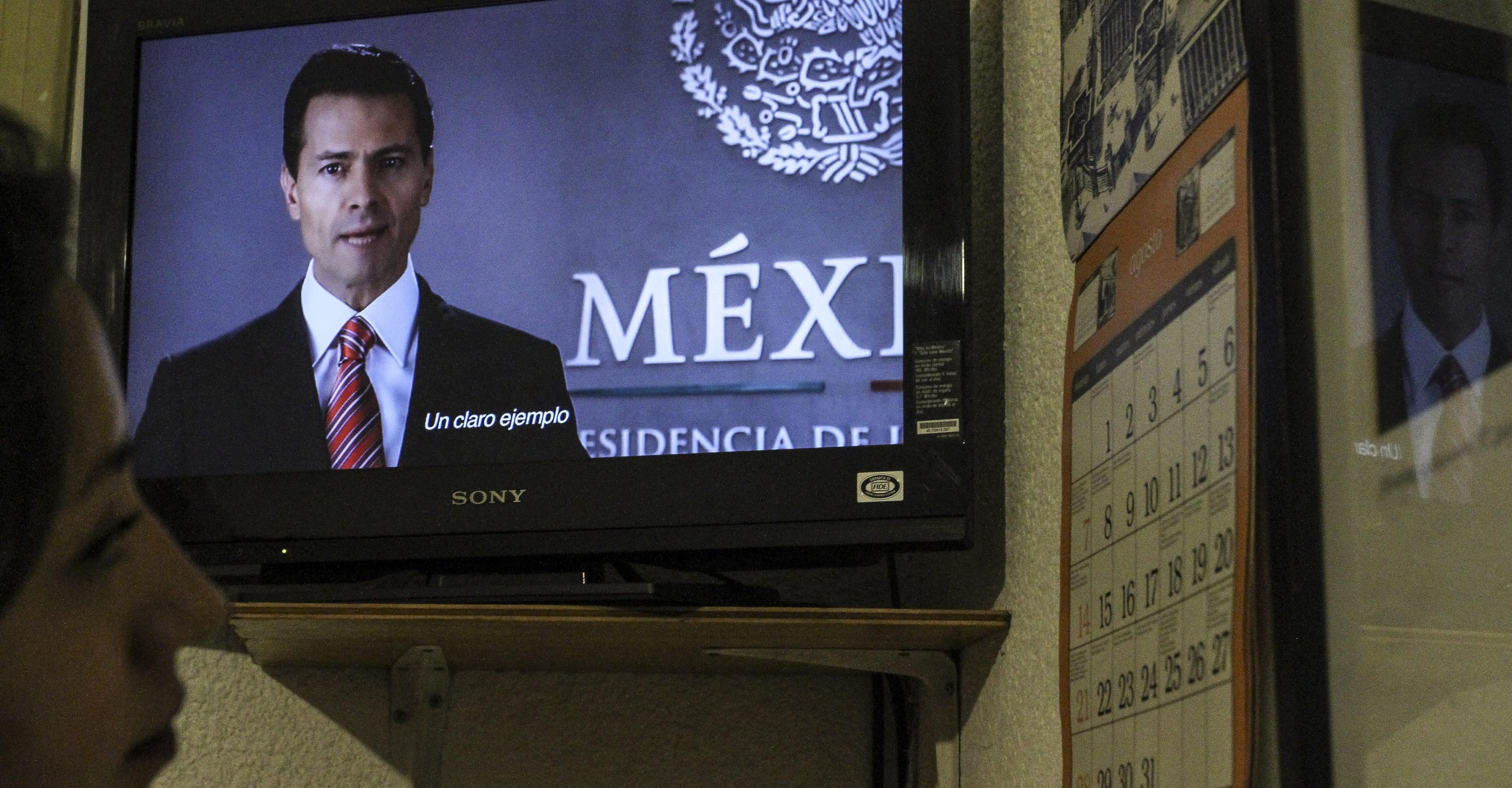 New York Times detalla el control del gobierno mexicano sobre los medios, mediante publicidad oficial