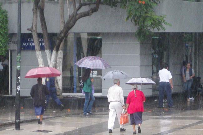Se esperan tormentas nocturnas en el Valle de México