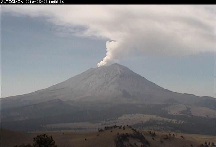 Explosión en el volcán Popocatépetl