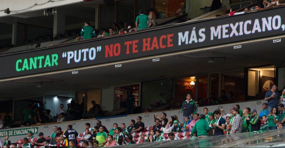 Mexicanos consideran que los gritos homofóbicos en estadios son por diversión: Parametría