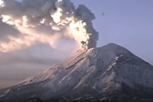 Registra Popocatépetl dos sismos vulcanotectónicos