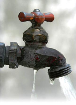 Inversión privada podría intervenir en administración del agua: Conagua