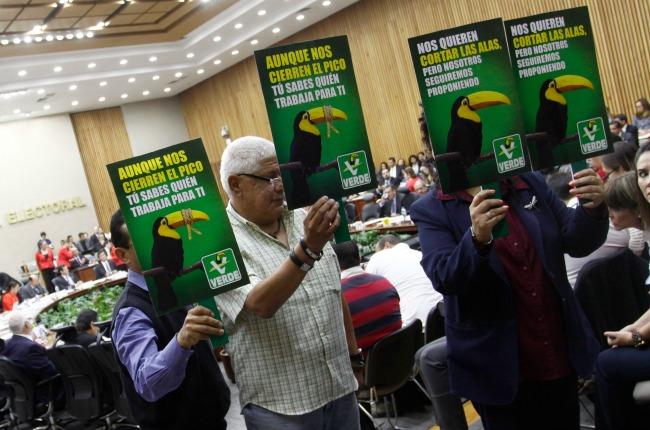 Multa al Partido Verde 76 millones de pesos; sancionarán también a televisoras