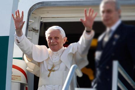 Benedicto XVI se traslada en helicóptero a la misa del Parque Bicentenario