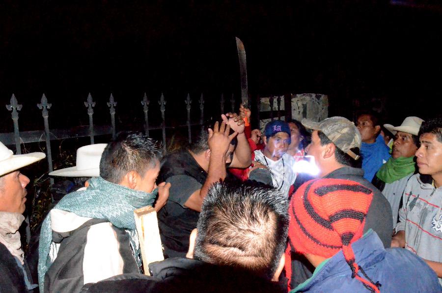 Liberan a normalistas de Michoacán por falta de pruebas
