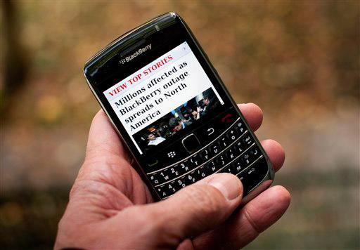 Virus ataca a Blackberry camuflado como una <i>app</i>