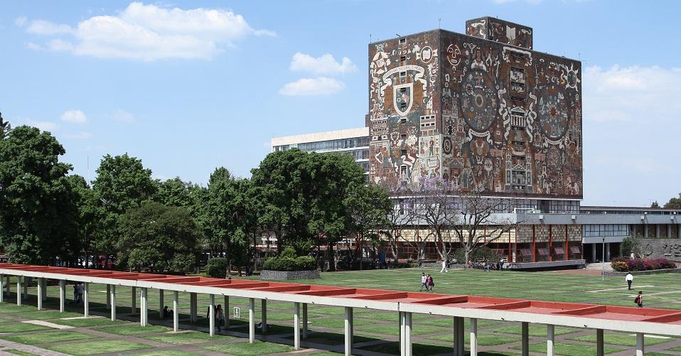 Estudiantes de la UNAM protestan por la desaparición de una joven de Filosofía y Letras