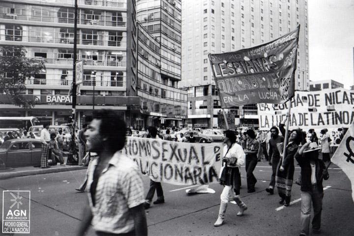 Imagénes de la marcha LGBT a través de los años