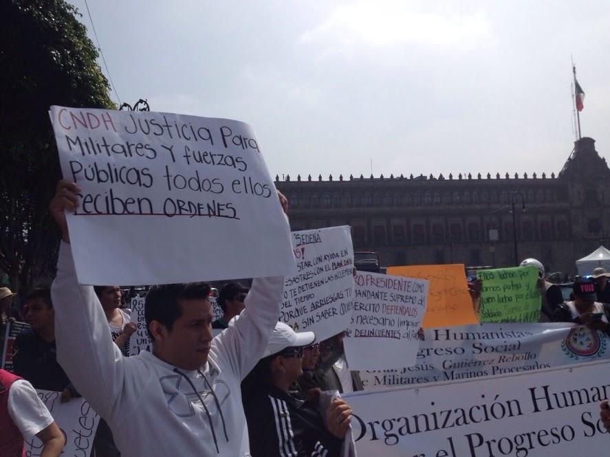 #YoSoy26: Piden a Peña Nieto intervenir por los militares del caso Tlatlaya
