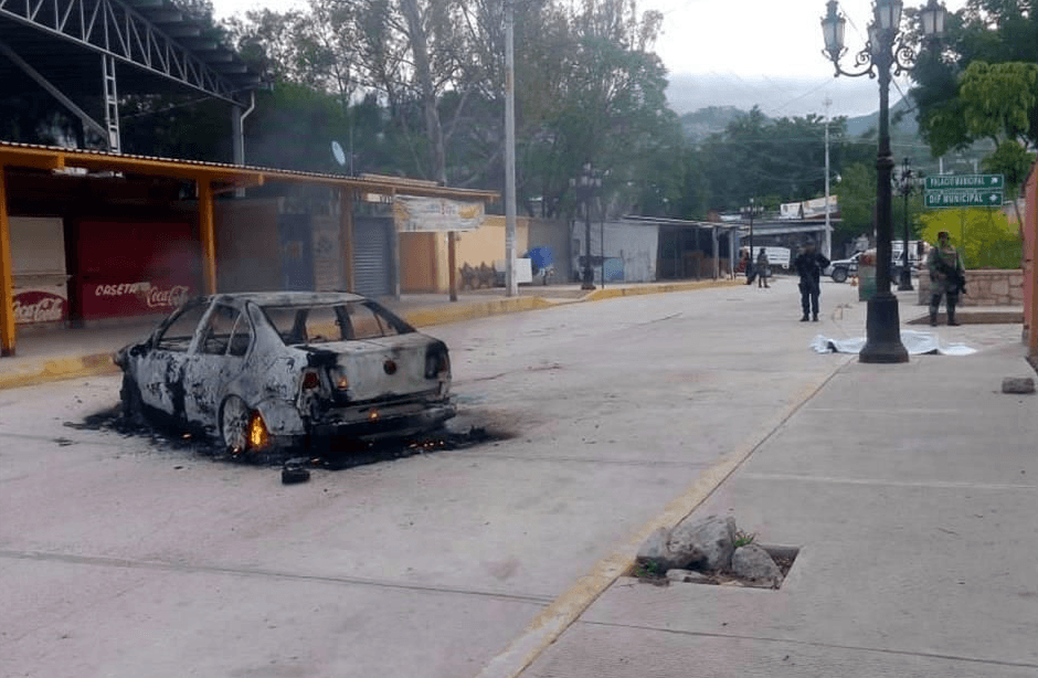 Matan al director de la policía de Zitlala, Guerrero, frente a primaria