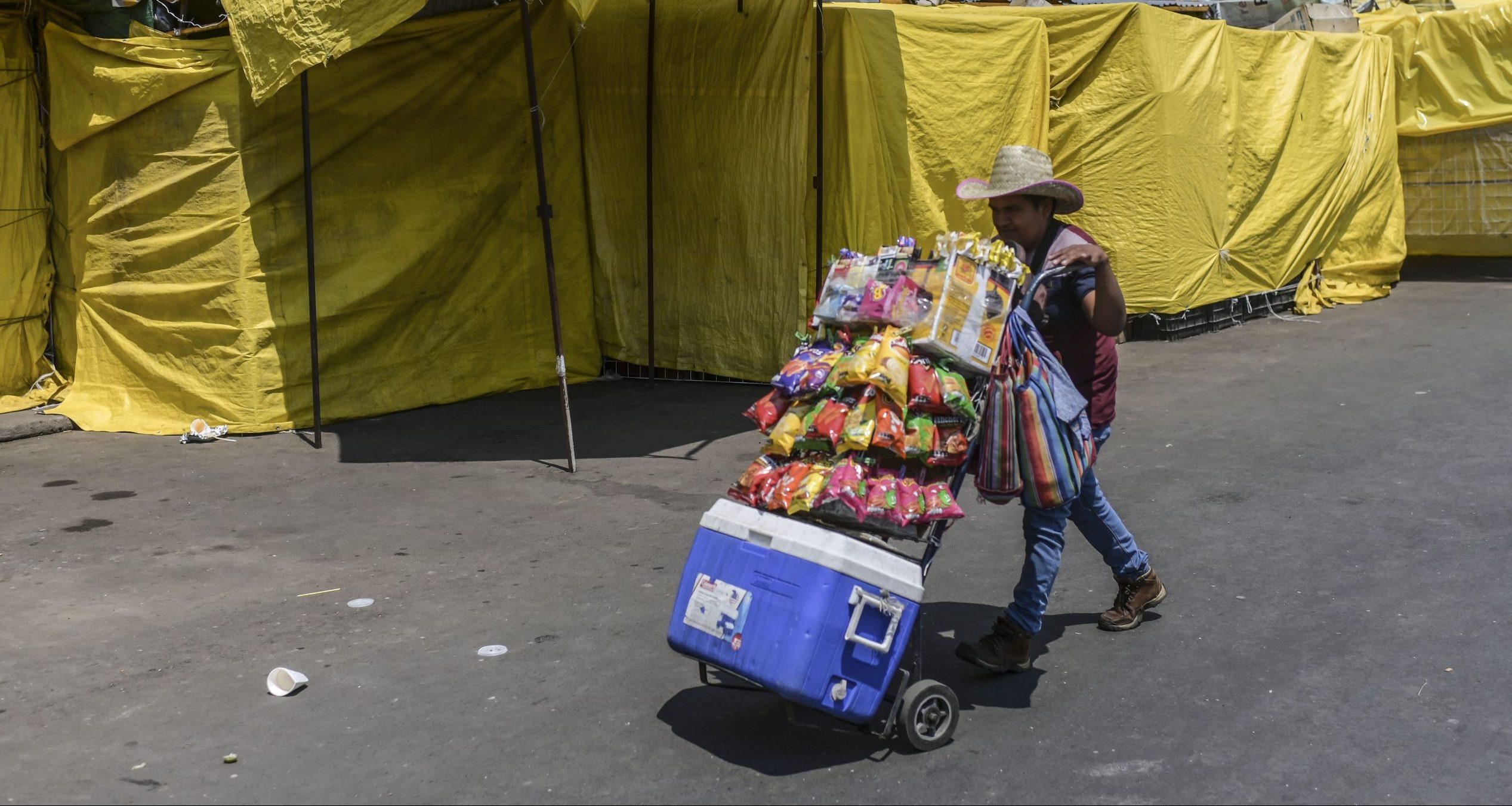 El 2020 será pésimo para economía mexicana: caerá 6.6%, estima el FMI