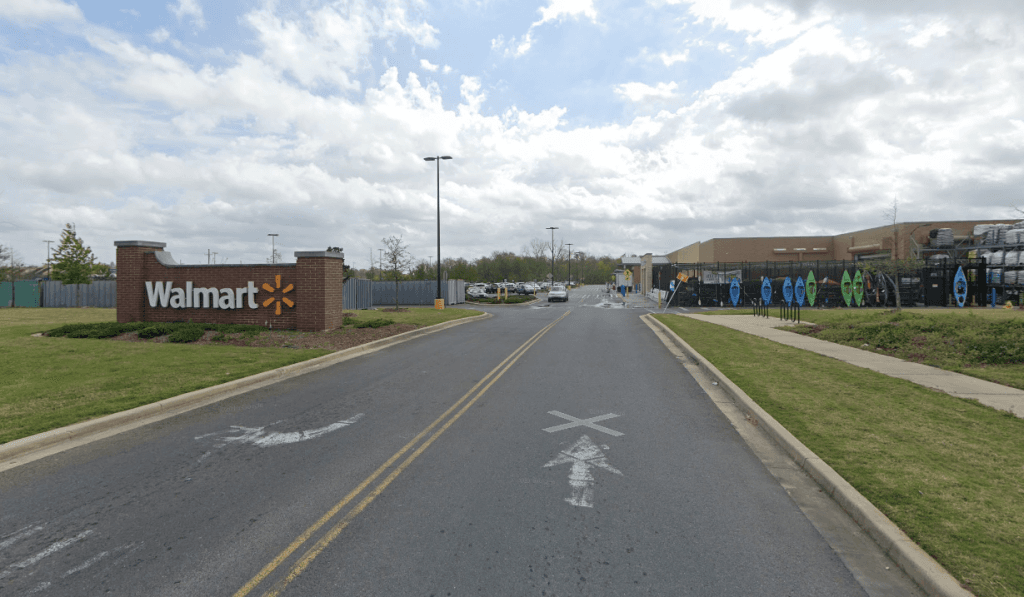 Se registra tiroteo entre dos hombres en Walmart de Baton Rouge, Louisiana